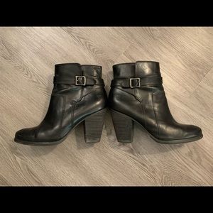 *FRYE*